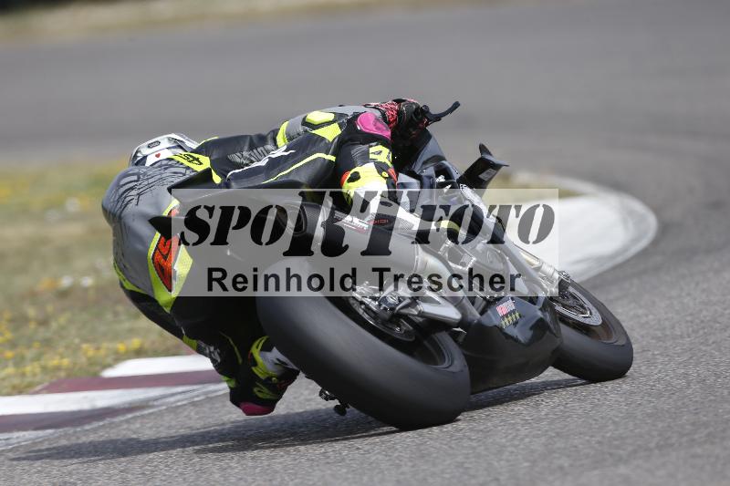 /37 09.08.2026  Pluess Motosport ADR/Freies Fahren/unklar